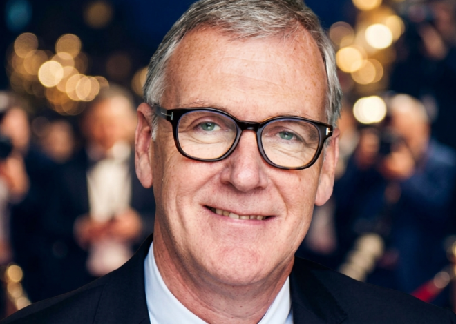 Nigel Sharrocks Biography, Career, Net Worth & Media Executive Profile